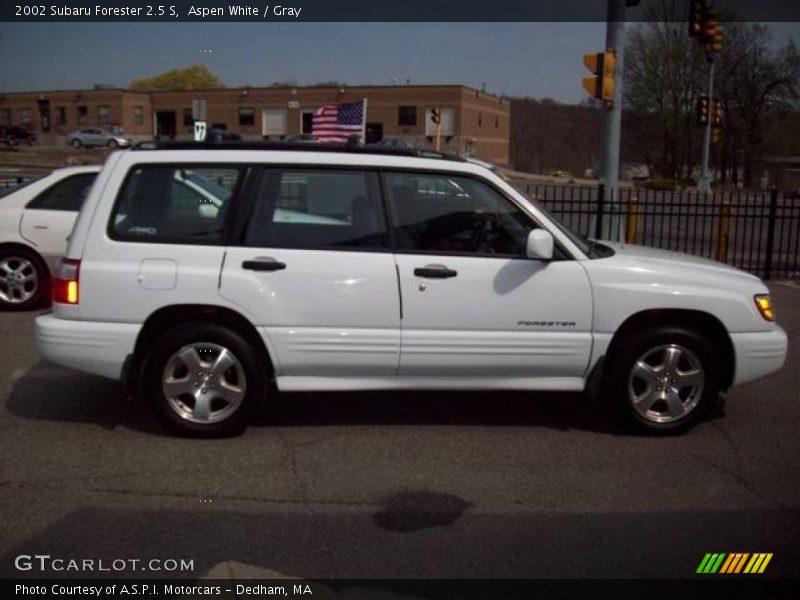 Aspen White / Gray 2002 Subaru Forester 2.5 S