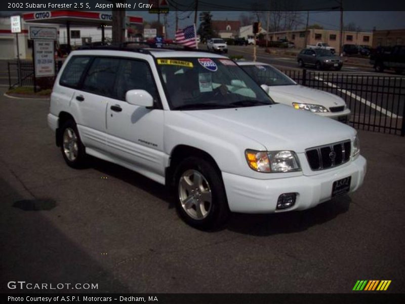 Aspen White / Gray 2002 Subaru Forester 2.5 S