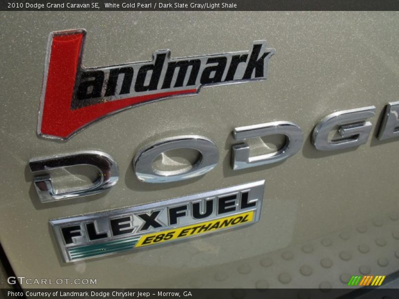 White Gold Pearl / Dark Slate Gray/Light Shale 2010 Dodge Grand Caravan SE