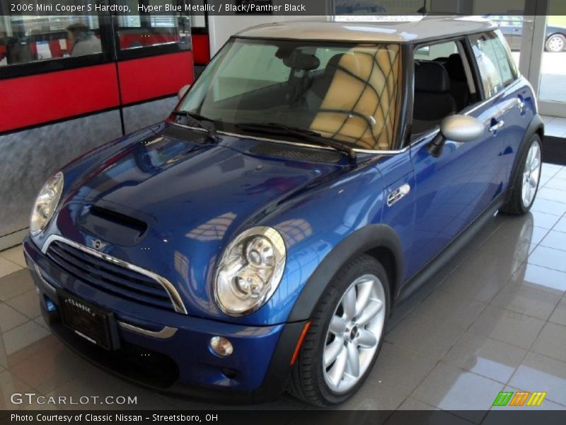 Hyper Blue Metallic / Black/Panther Black 2006 Mini Cooper S Hardtop