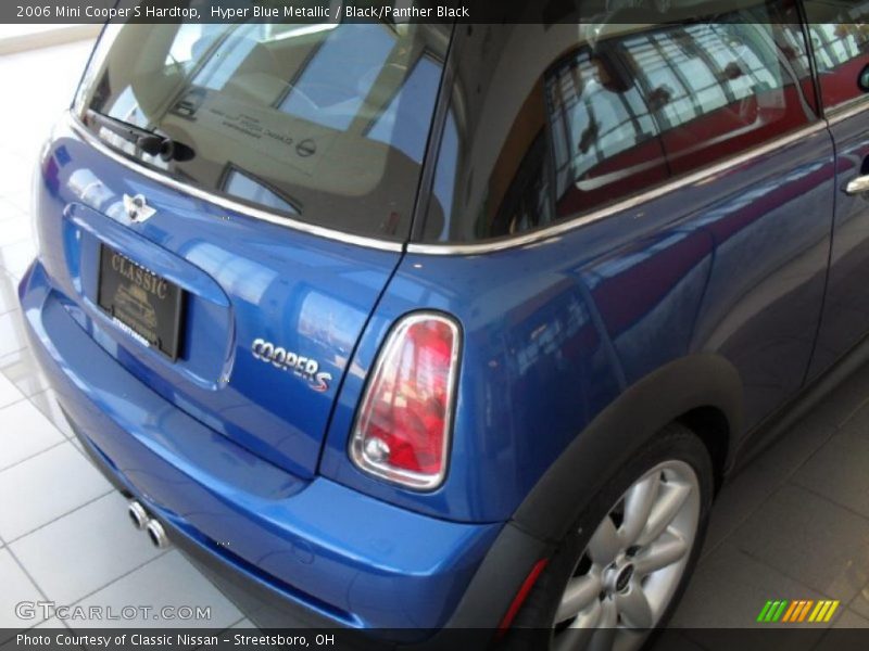 Hyper Blue Metallic / Black/Panther Black 2006 Mini Cooper S Hardtop