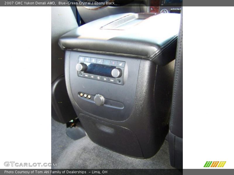 Blue-Green Crystal / Ebony Black 2007 GMC Yukon Denali AWD