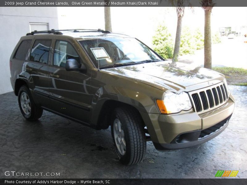 Olive Green Metallic / Medium Khaki/Dark Khaki 2009 Jeep Grand Cherokee Laredo