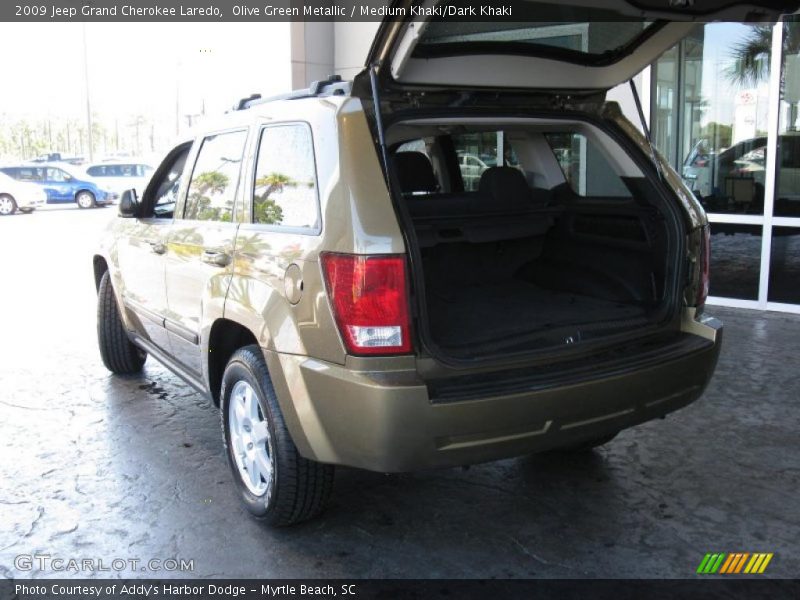 Olive Green Metallic / Medium Khaki/Dark Khaki 2009 Jeep Grand Cherokee Laredo