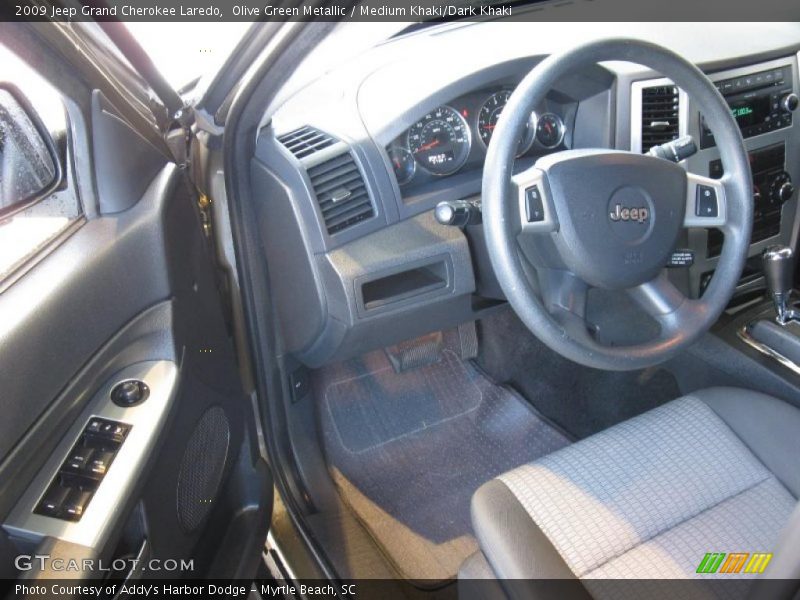 Olive Green Metallic / Medium Khaki/Dark Khaki 2009 Jeep Grand Cherokee Laredo
