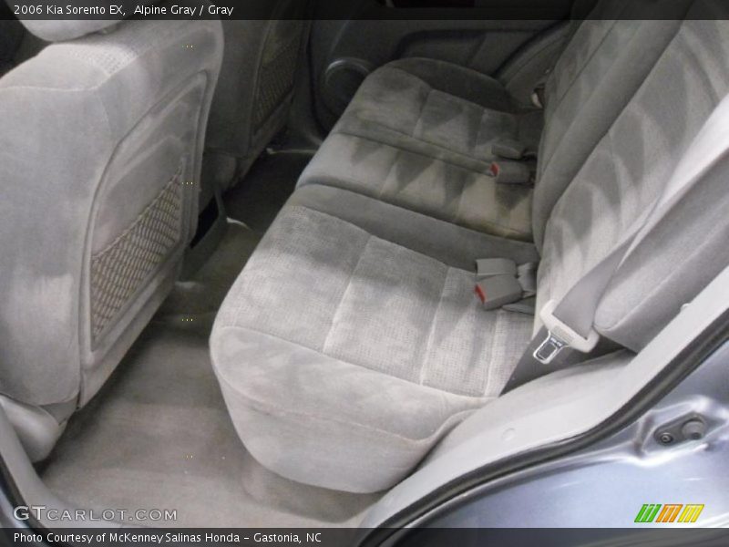 Alpine Gray / Gray 2006 Kia Sorento EX