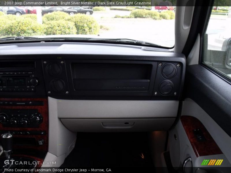 Bright Silver Metallic / Dark Slate Gray/Light Graystone 2007 Jeep Commander Limited