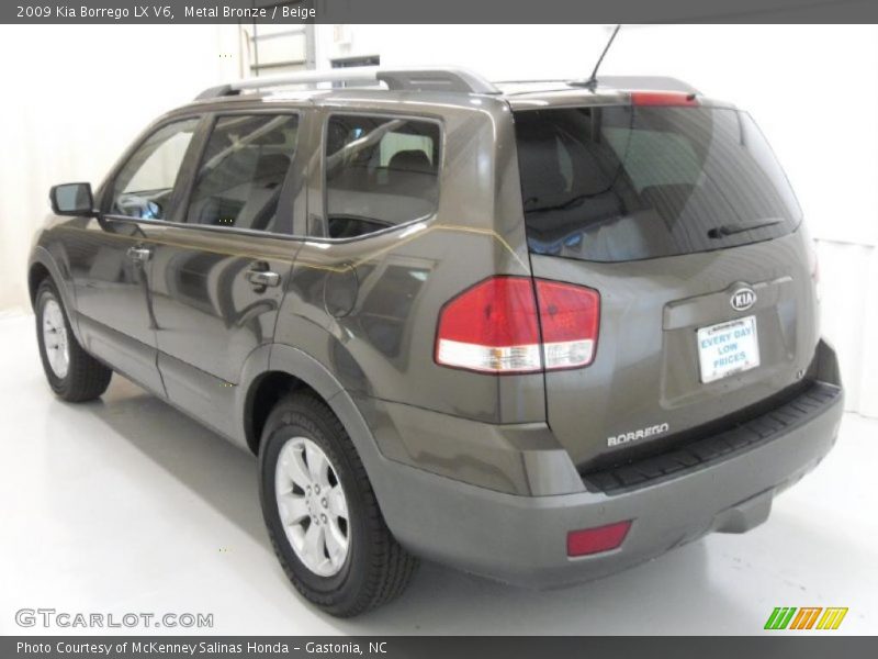 Metal Bronze / Beige 2009 Kia Borrego LX V6