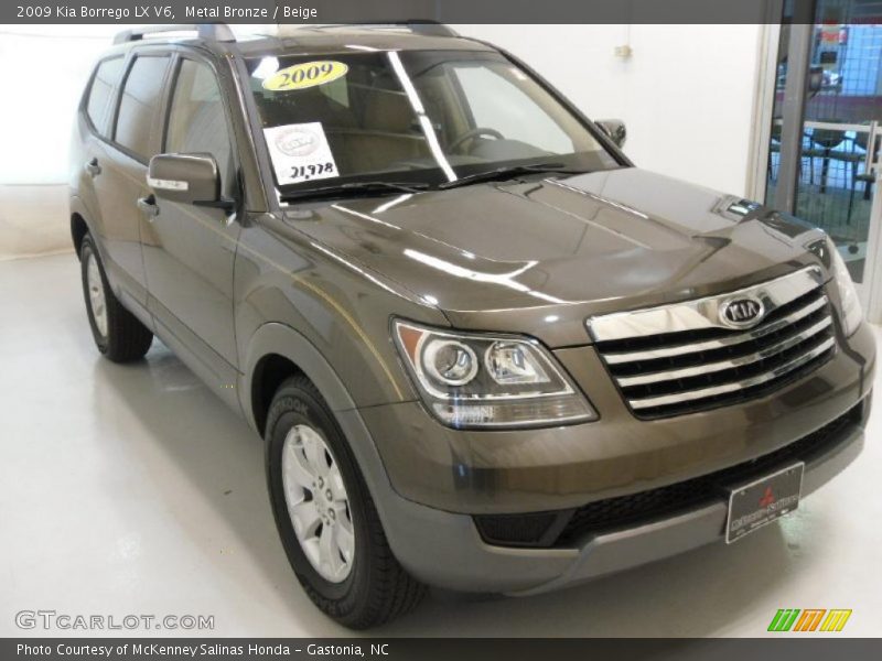 Metal Bronze / Beige 2009 Kia Borrego LX V6