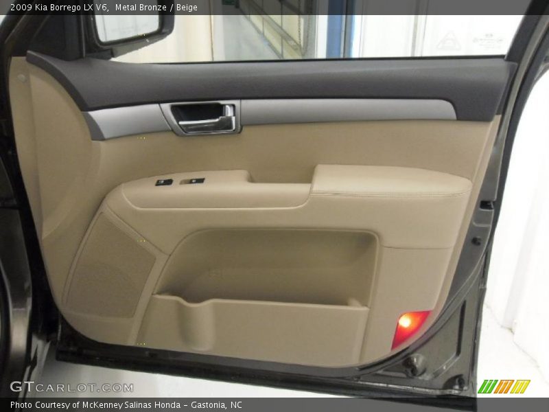 Metal Bronze / Beige 2009 Kia Borrego LX V6