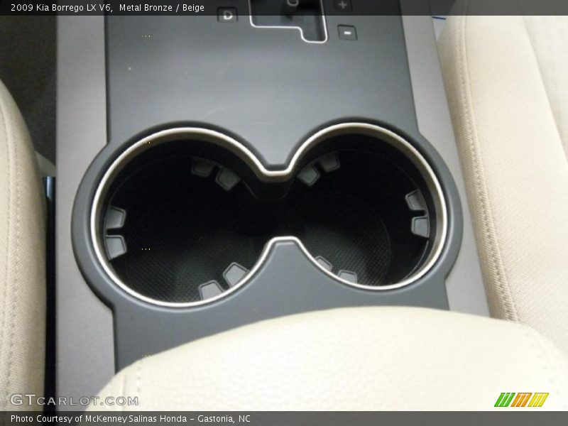 Metal Bronze / Beige 2009 Kia Borrego LX V6