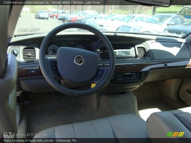Vibrant White / Medium Light Stone 2009 Mercury Grand Marquis LS