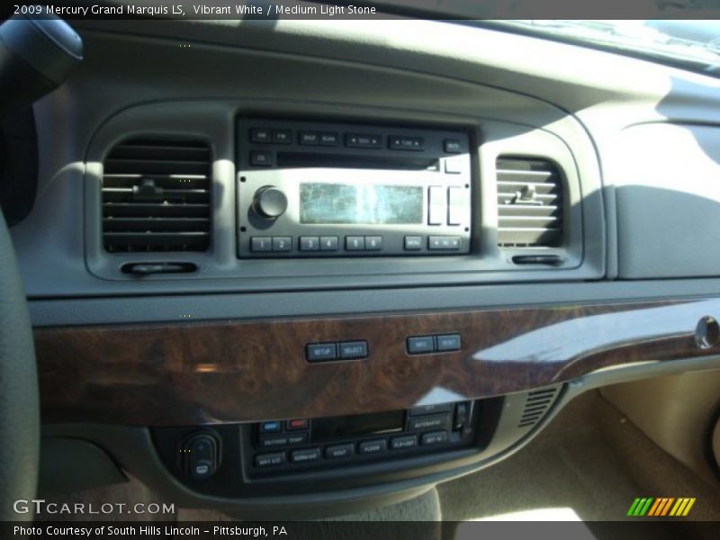 Vibrant White / Medium Light Stone 2009 Mercury Grand Marquis LS