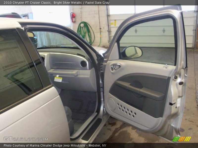 Bright Silver Metallic / Pastel Slate Gray 2010 Chrysler PT Cruiser Classic