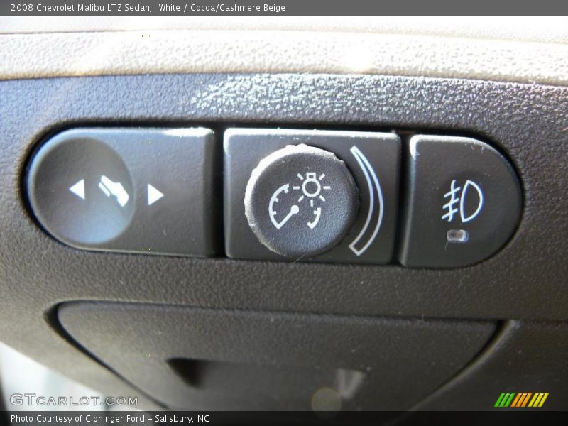 White / Cocoa/Cashmere Beige 2008 Chevrolet Malibu LTZ Sedan
