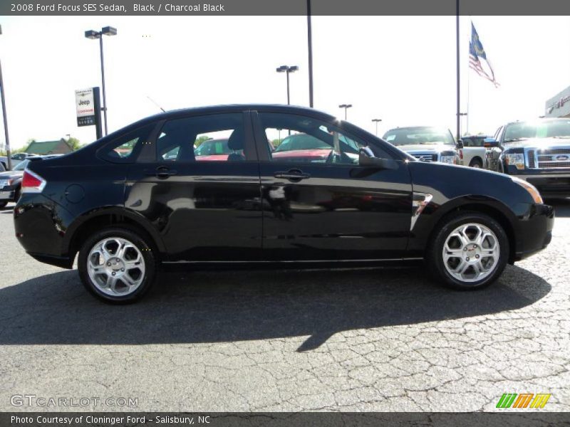 Black / Charcoal Black 2008 Ford Focus SES Sedan