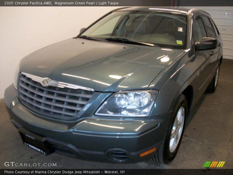 Magnesium Green Pearl / Light Taupe 2005 Chrysler Pacifica AWD