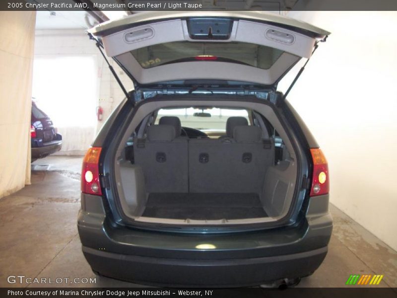 Magnesium Green Pearl / Light Taupe 2005 Chrysler Pacifica AWD