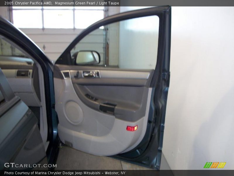 Magnesium Green Pearl / Light Taupe 2005 Chrysler Pacifica AWD