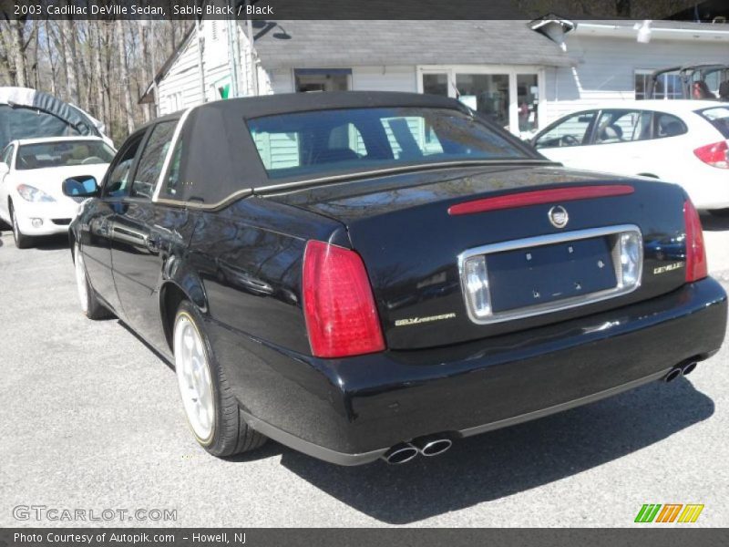 Sable Black / Black 2003 Cadillac DeVille Sedan