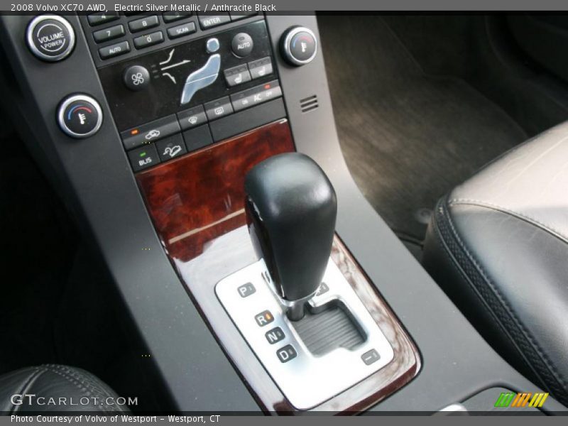 Electric Silver Metallic / Anthracite Black 2008 Volvo XC70 AWD