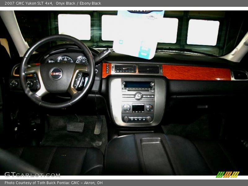 Onyx Black / Ebony Black 2007 GMC Yukon SLT 4x4