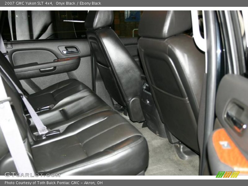 Onyx Black / Ebony Black 2007 GMC Yukon SLT 4x4