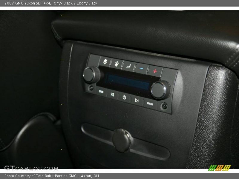 Onyx Black / Ebony Black 2007 GMC Yukon SLT 4x4