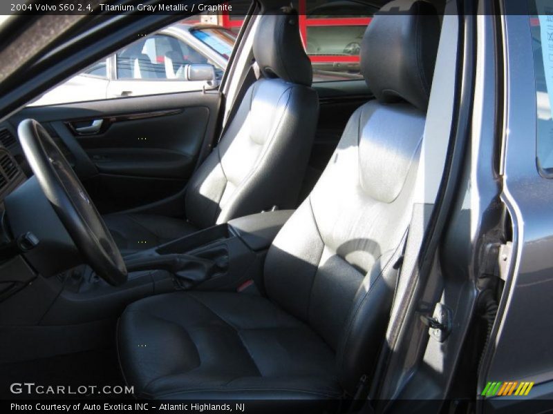 Titanium Gray Metallic / Graphite 2004 Volvo S60 2.4