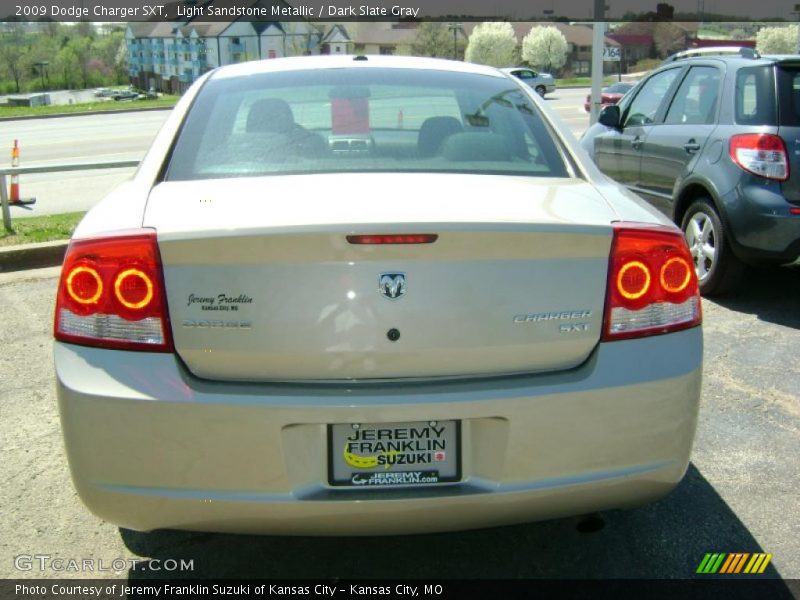 Light Sandstone Metallic / Dark Slate Gray 2009 Dodge Charger SXT