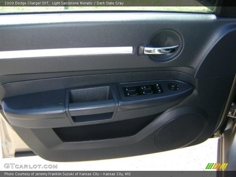 Light Sandstone Metallic / Dark Slate Gray 2009 Dodge Charger SXT