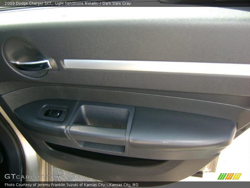 Light Sandstone Metallic / Dark Slate Gray 2009 Dodge Charger SXT