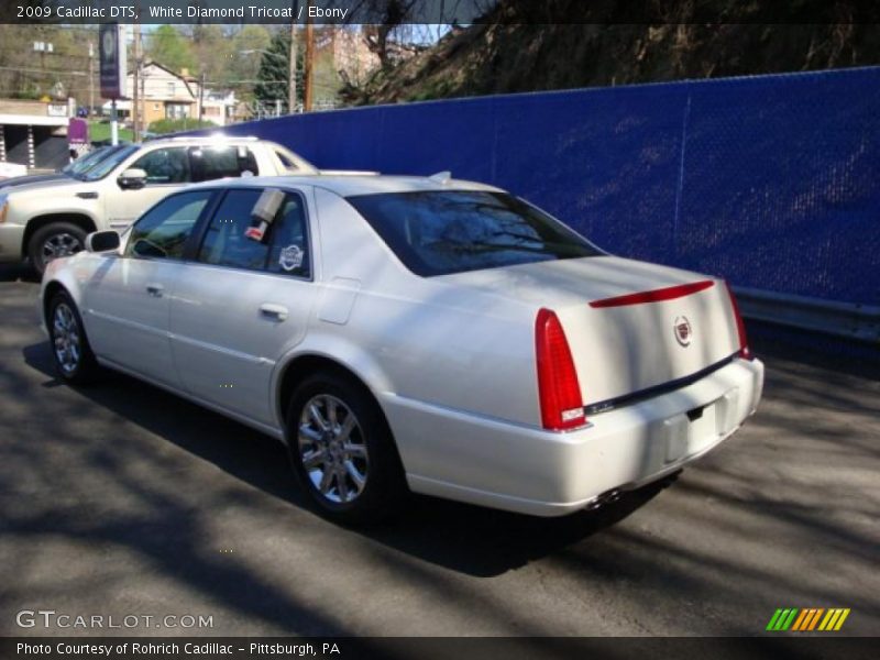 White Diamond Tricoat / Ebony 2009 Cadillac DTS