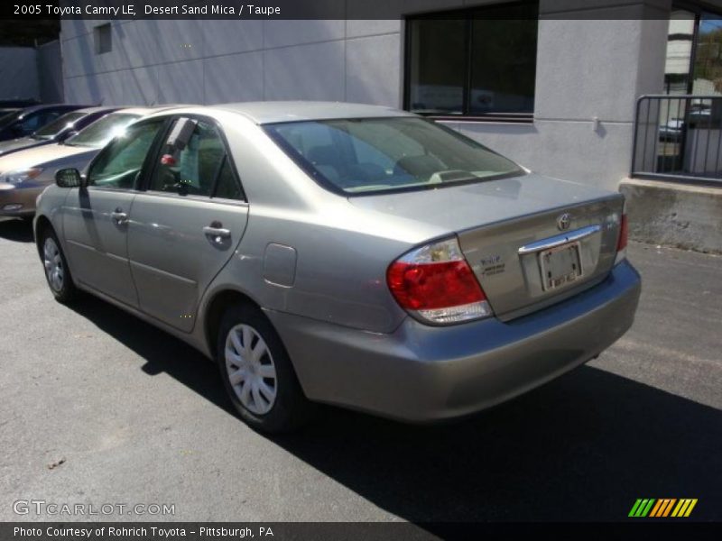 Desert Sand Mica / Taupe 2005 Toyota Camry LE