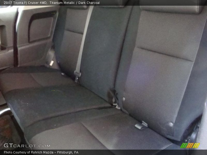Titanium Metallic / Dark Charcoal 2007 Toyota FJ Cruiser 4WD