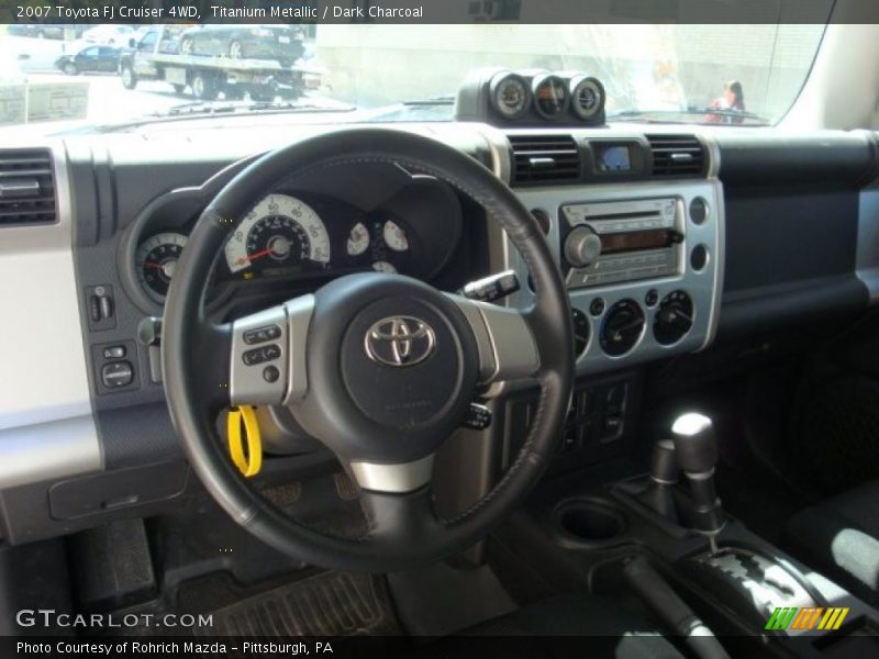 Titanium Metallic / Dark Charcoal 2007 Toyota FJ Cruiser 4WD