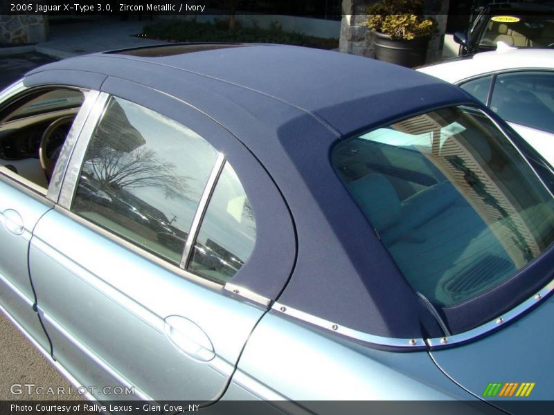 Zircon Metallic / Ivory 2006 Jaguar X-Type 3.0