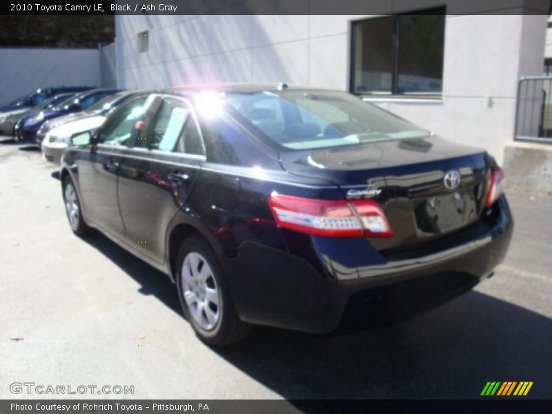 Black / Ash Gray 2010 Toyota Camry LE