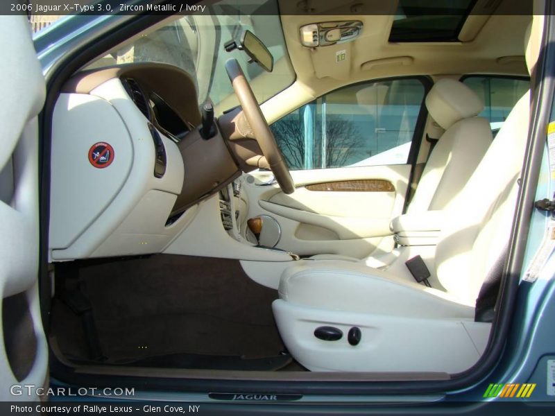 Zircon Metallic / Ivory 2006 Jaguar X-Type 3.0