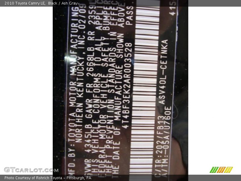 Black / Ash Gray 2010 Toyota Camry LE