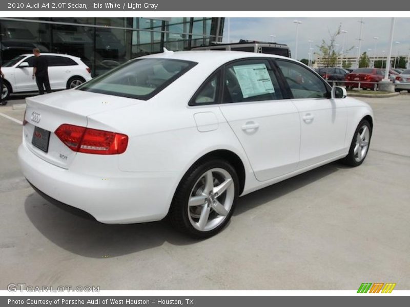 Ibis White / Light Gray 2010 Audi A4 2.0T Sedan
