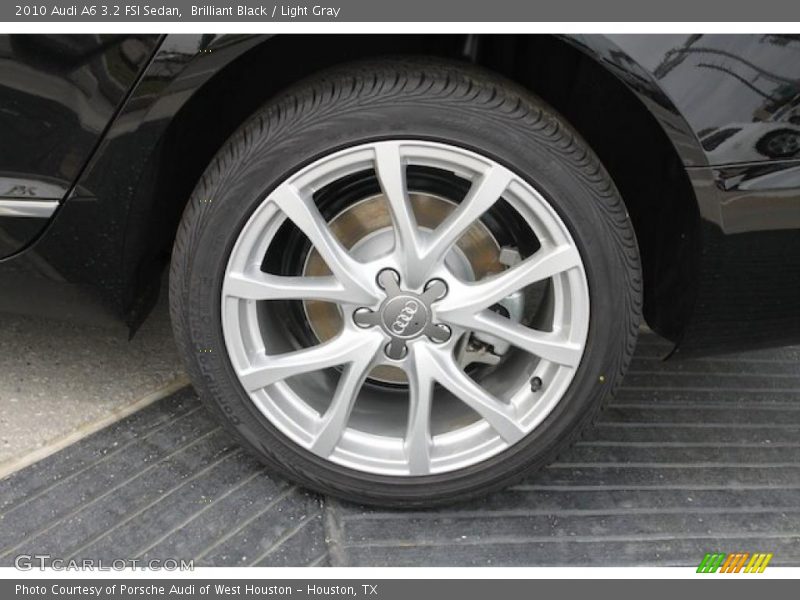 Brilliant Black / Light Gray 2010 Audi A6 3.2 FSI Sedan
