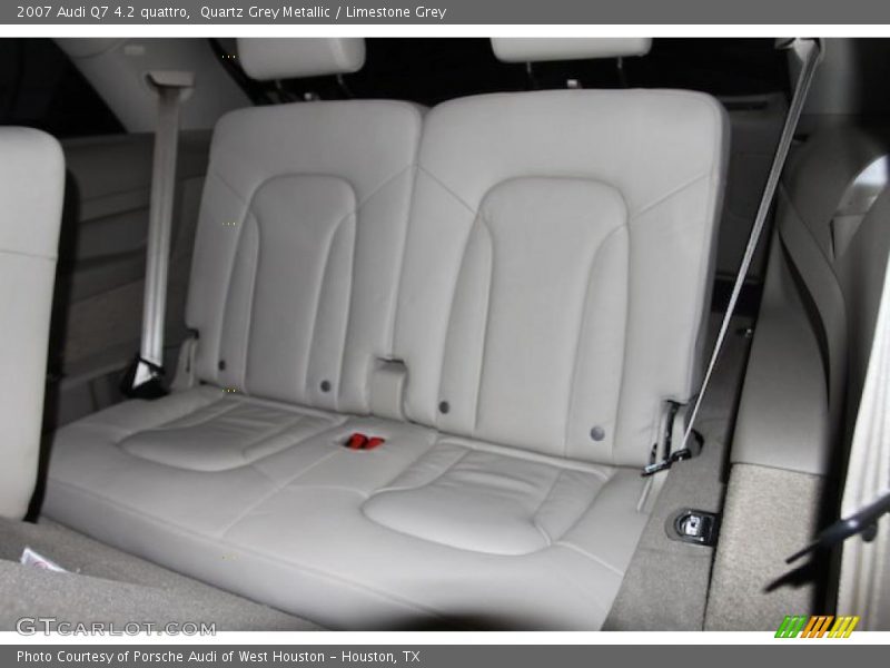 Quartz Grey Metallic / Limestone Grey 2007 Audi Q7 4.2 quattro