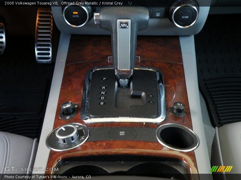 Offroad Grey Metallic / Kristal Grey 2006 Volkswagen Touareg V8