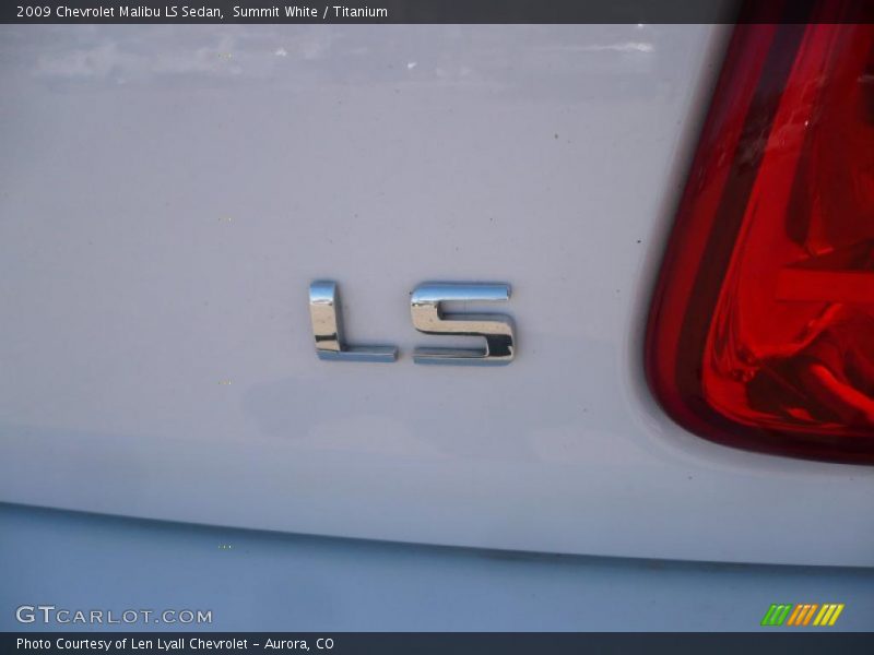 Summit White / Titanium 2009 Chevrolet Malibu LS Sedan