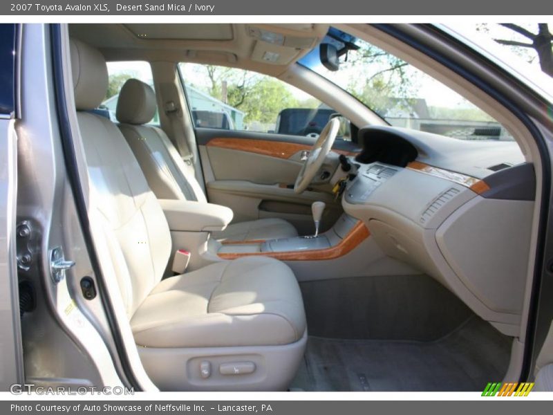 Desert Sand Mica / Ivory 2007 Toyota Avalon XLS