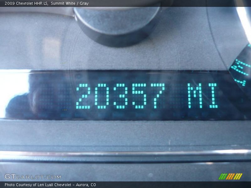 Summit White / Gray 2009 Chevrolet HHR LS