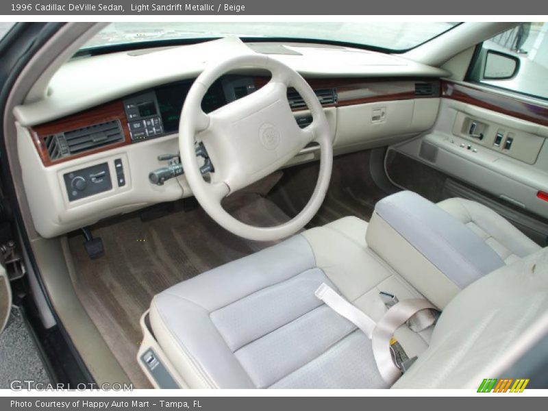 Light Sandrift Metallic / Beige 1996 Cadillac DeVille Sedan