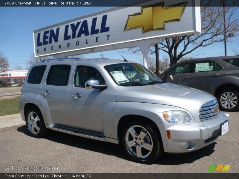 Silver Ice Metallic / Gray 2009 Chevrolet HHR LT
