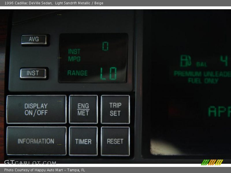 Light Sandrift Metallic / Beige 1996 Cadillac DeVille Sedan